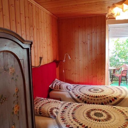 Хостел Chez Lizon Барселоннет Экстерьер фото